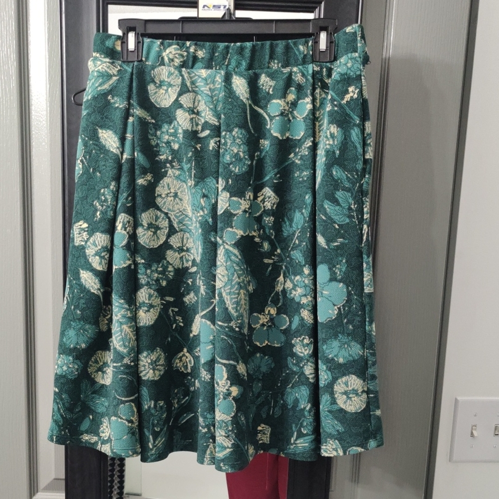 🎉LuLaRoe Teal And Green Floral A-Line Knee-length Circle Skirt